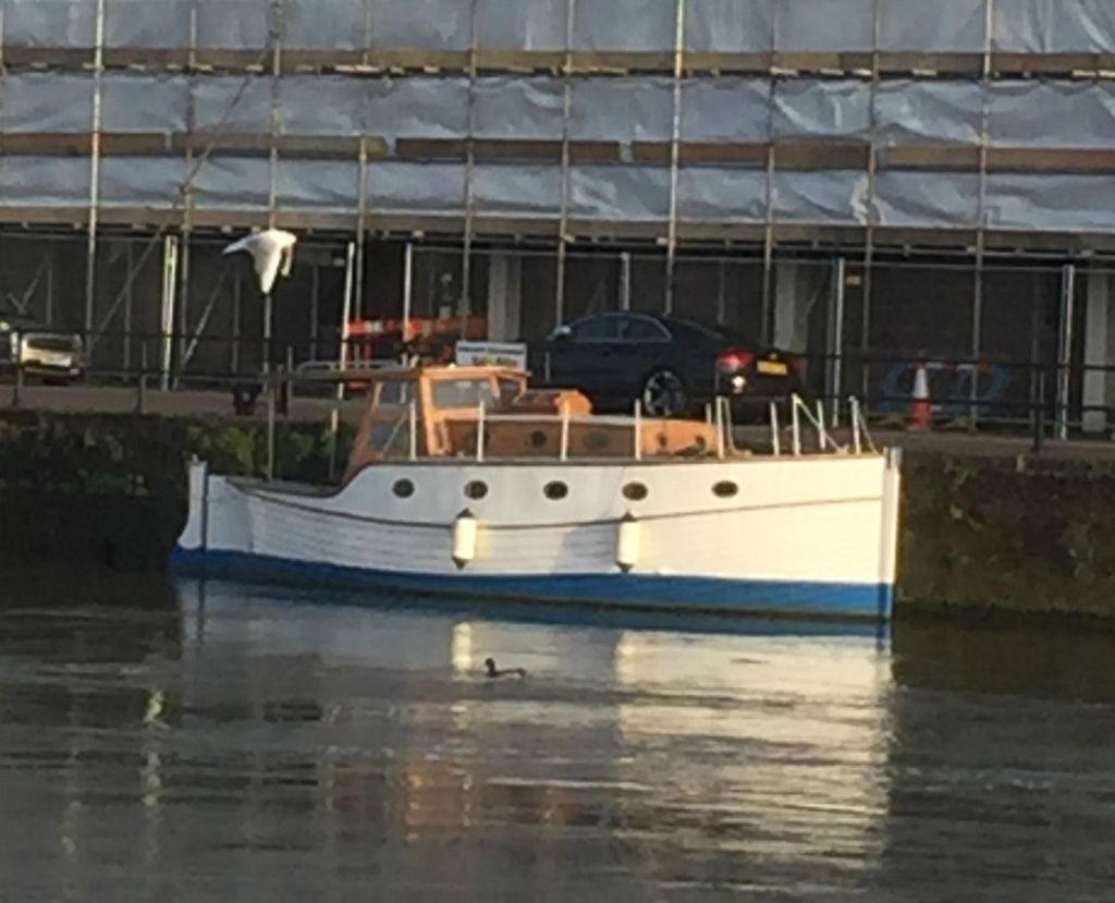 perdita 2 moored